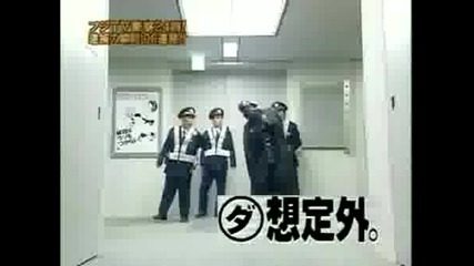 Darth Vader Vs Japanese Police