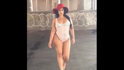 Phat Booty Walk 2