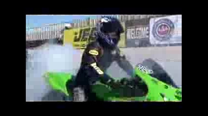 Motorcycle Drag Racing