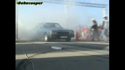 Barkas V8 vs Chevy Caprice 8.2 V8