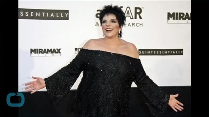 Liza Minnelli Checks Into Rehab