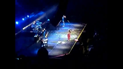 Tell me something i dont know - Selena Gomez (chile) 
