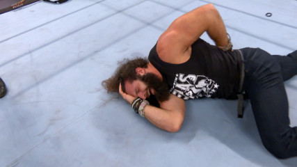 Unseen footage from Elias' documentary crew: WWE.com Exclusive, Aug. 6, 2018