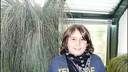 11-годишен плувец прави еко-банда
