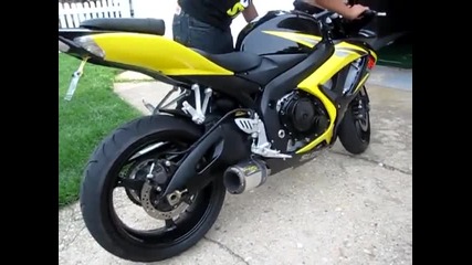 Suzuki Gsx - R 750 With Complete Two Brothers Racing Exhaust 