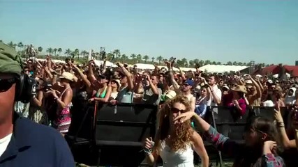 B.o.b пее на Coachella (ден 2/3) 