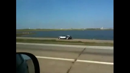 Bugatti Veyron crash 