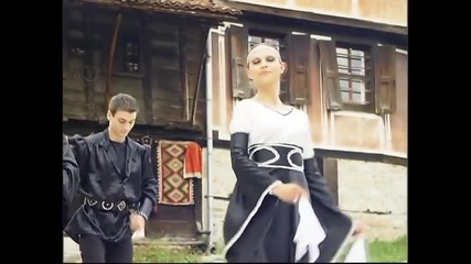 Севдалина и Валентин Спасови - Моме, Стойне