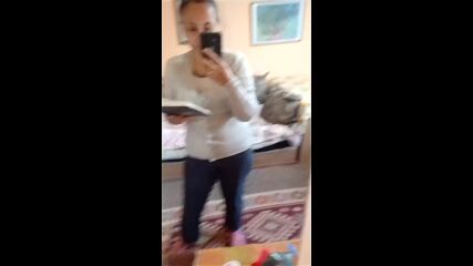 Vid_20230328_095959.mp4