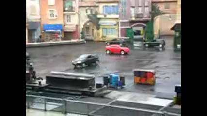 Екстремно шоу с коли в Дисни * Lights, Motor, Action! *