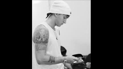 Зарибявка !! Eminem - Can I Bitch (jermaine Dupri and Canubis Diss)
