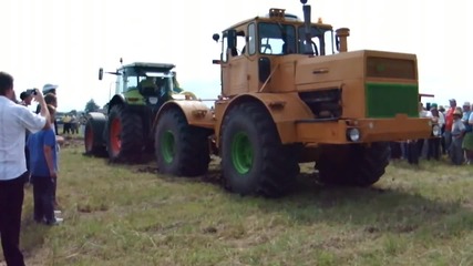 Руски трактор K-700 vs Claas Atles 926 !