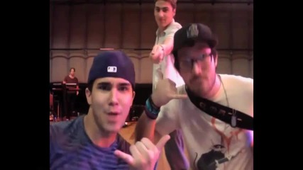 _call Me Maybe_ by Carly Rae Jepsen - Feat. Justin Bieber, Selena, Ashley Tisdale & More!