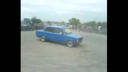 Дрифтвам с Жигула.