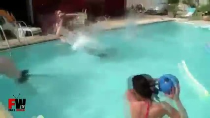 Смешна компилация пребивания и издънки! 100 % Смях