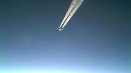 Преследване между А380 и Б777