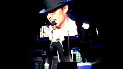 Sigues Siendo Tu (превод) - Marc Anthony live