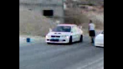 Honda Civic Turbo Vs Mitsubishi Lancer Evo Vii.flv
