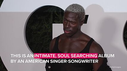 New Jimmy Fallon Xmas song and more