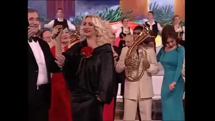 Новогодишно народно веселие на Grand 2013 Vesna Zmijanac, Ceda M. , Dejan M. i Mira Aleksic