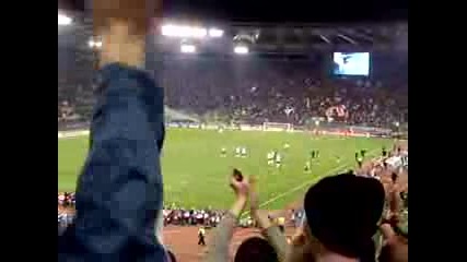 Manchester United Fans Vs Roma