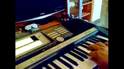 аз свиря на клавир 3