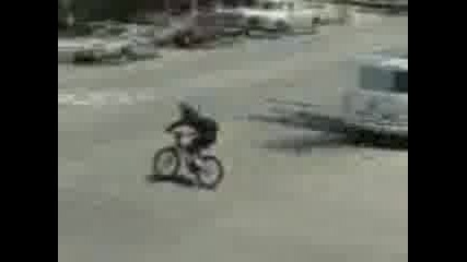 Скок с колело