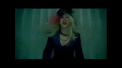 Avril Lavigne - Alone