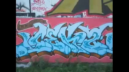 Graffiti &quot;montreal s Best&quot; 2 