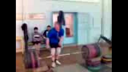 410kg.тяга от коляно