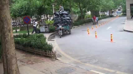 Ето как събират боклука в Китай