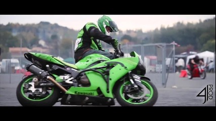 Не са ли страхотни - Drifting Motorcycle & Stunt Riding - French Riders are Awesome