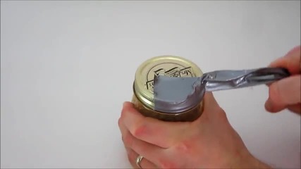 Как да отворите капачката на буркан