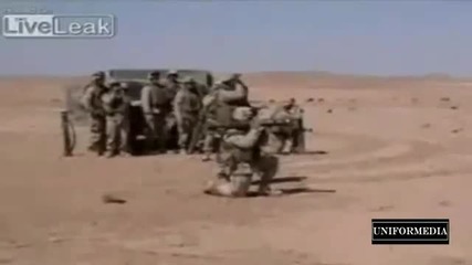 Смях с ченгета и войници