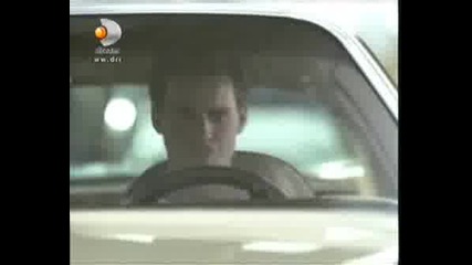 Kelly Clarkson - Walk Away