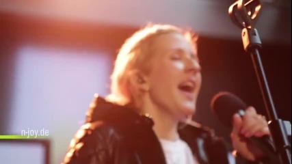 Ellie Goulding - Burn (live at Njoy Radio)
