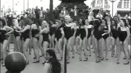 100 Single Ladies Dancing