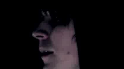 Hollywood Undead - Black Dahlia