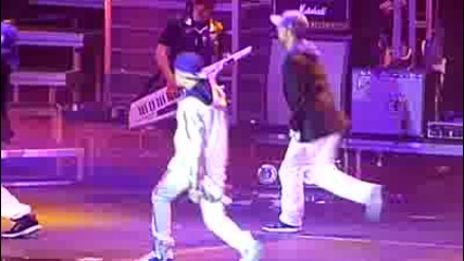Runaway Love - Justin Bieber live