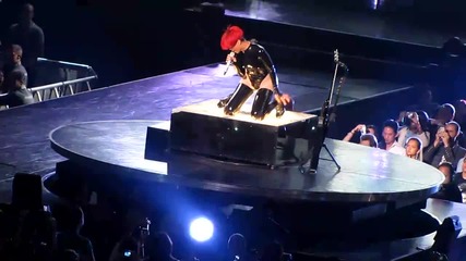 Rihanna - Rockstar 101 - 8.12.2010 - 