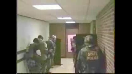 Indiana_State_ Police_ERT_Breach