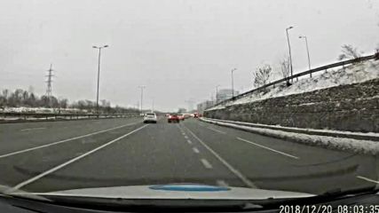 "Моята новина": Безумен шофьор
