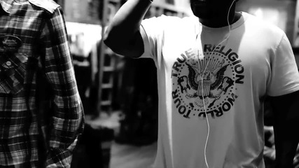 Blackboy Feat. Bumpdawg & Famous - Hustle Everyday