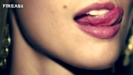 Maroon 5 - Moves Like Jagger ft. Christina Aguilera