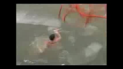 Мъж Се Прави На Барелина
