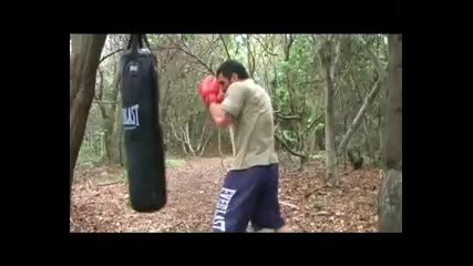 Boxing Secrets - Learn how to train with heavybag Round 3 