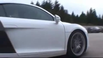 Пилене на гуми на Audi R8