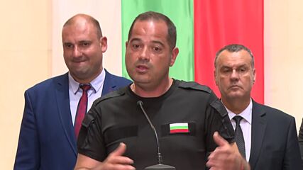 Стоянов: До края на утрешния ден ще бъдат монтирани всички контейнери във Воден и Крайново