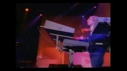 Thunder Rising - Gary Moore ( Live )