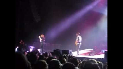 Kelly Clarkson My Life Would Suck Without You Live York Fair, Pennsylvania September 2009 
